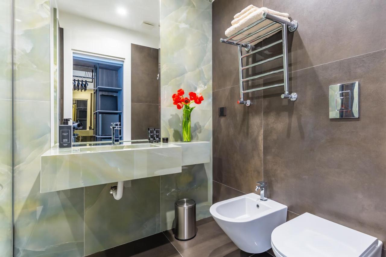 Dei Martiri Suite Naples Exterior photo