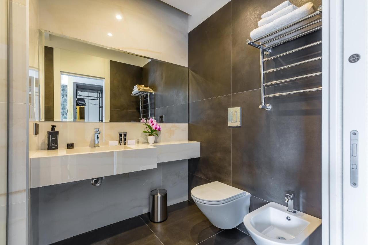 Dei Martiri Suite Naples Exterior photo